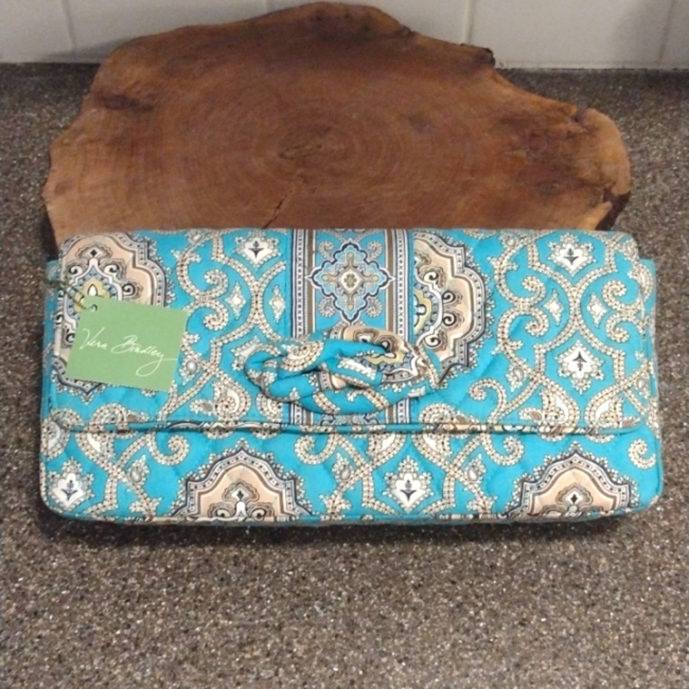 Vera Bradley Knot Just a Clutch Totally Turquoise